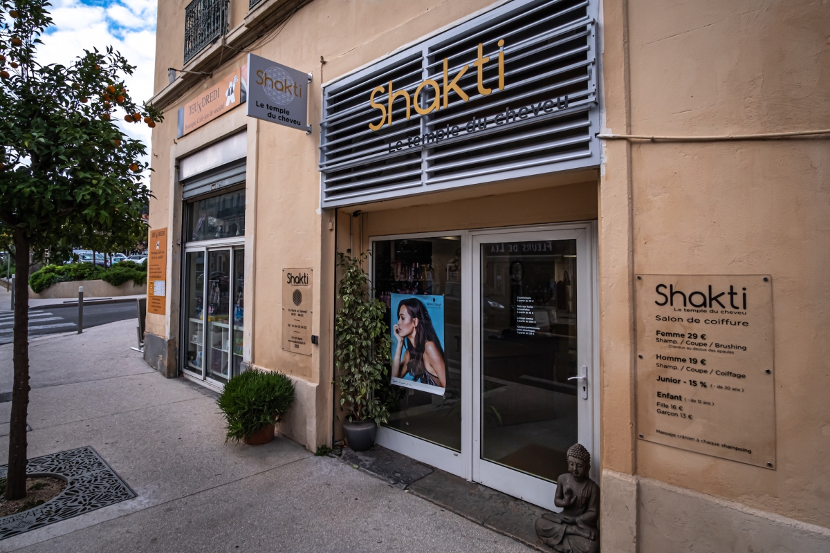 Salon de coiffure Hyères, Shakti le temple du cheveu